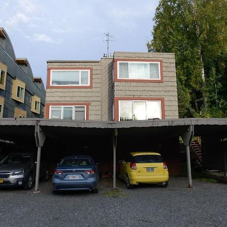 Modern Condo Steps From The Ocean アンカレッジ エクステリア 写真